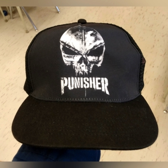 Punisher Marvel Superhero Comic Comics Authentic Mesh Trucker Cap Hat - Picture 1 of 10